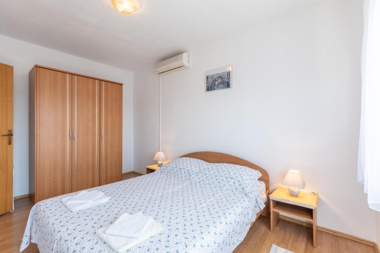 Apartments Mimi Trogir Eksteriør billede